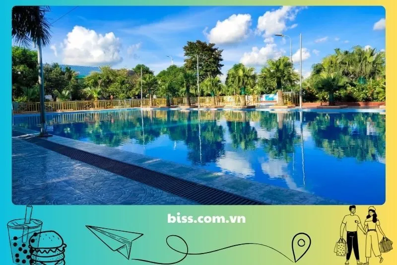 Bể Bơi Chiến Thắng